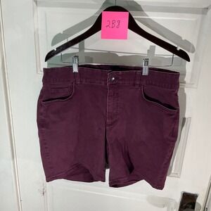 Chaps Twill Shorts Comfort Waist Stretch Casual Burgundy‎ Size 16